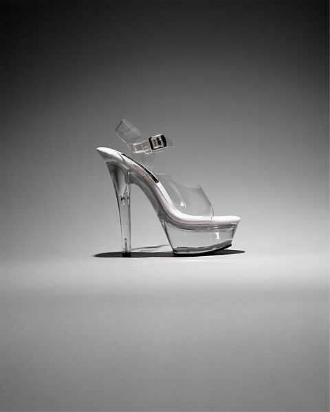Strutting into Spotlight: The Ultimate Guide to Pleaser Shoes – Bold Heels for Dancing, Flirty Vibes, and Unmatched Quality